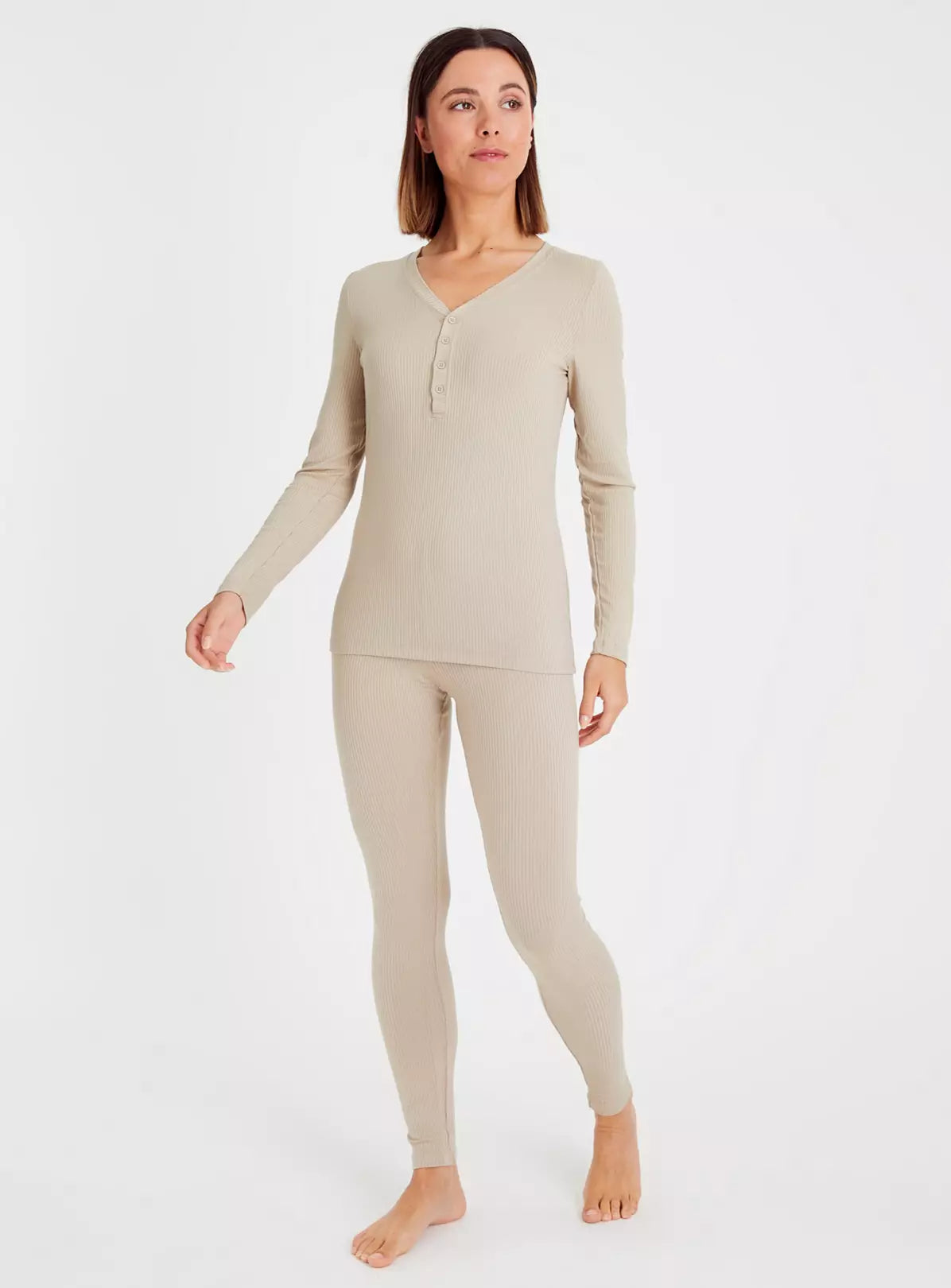  Heat Active Oatmeal Medium Warmth Thermal Henley Top 22