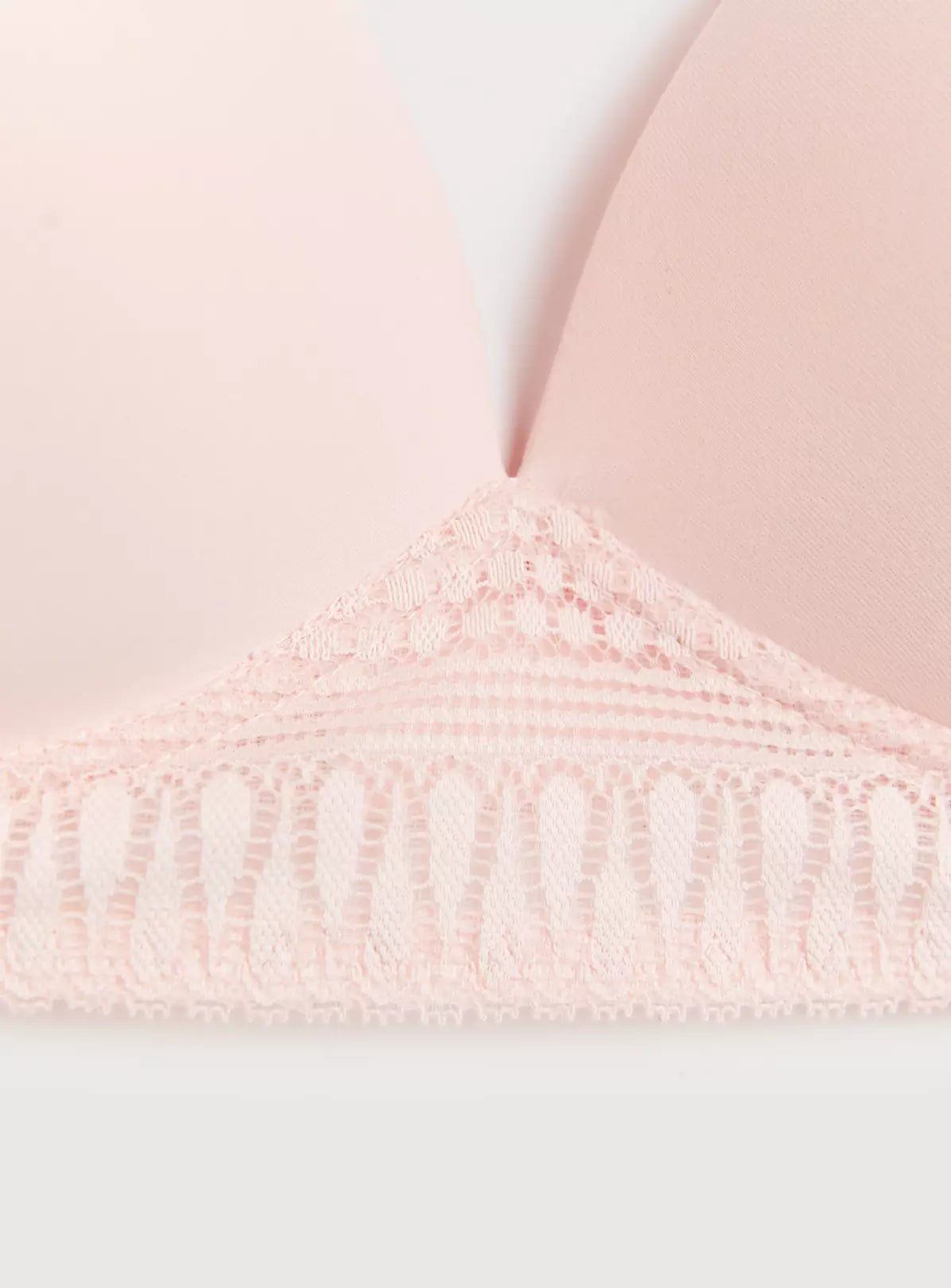  Light Pink Geometric Lace Plunge Bra 34C