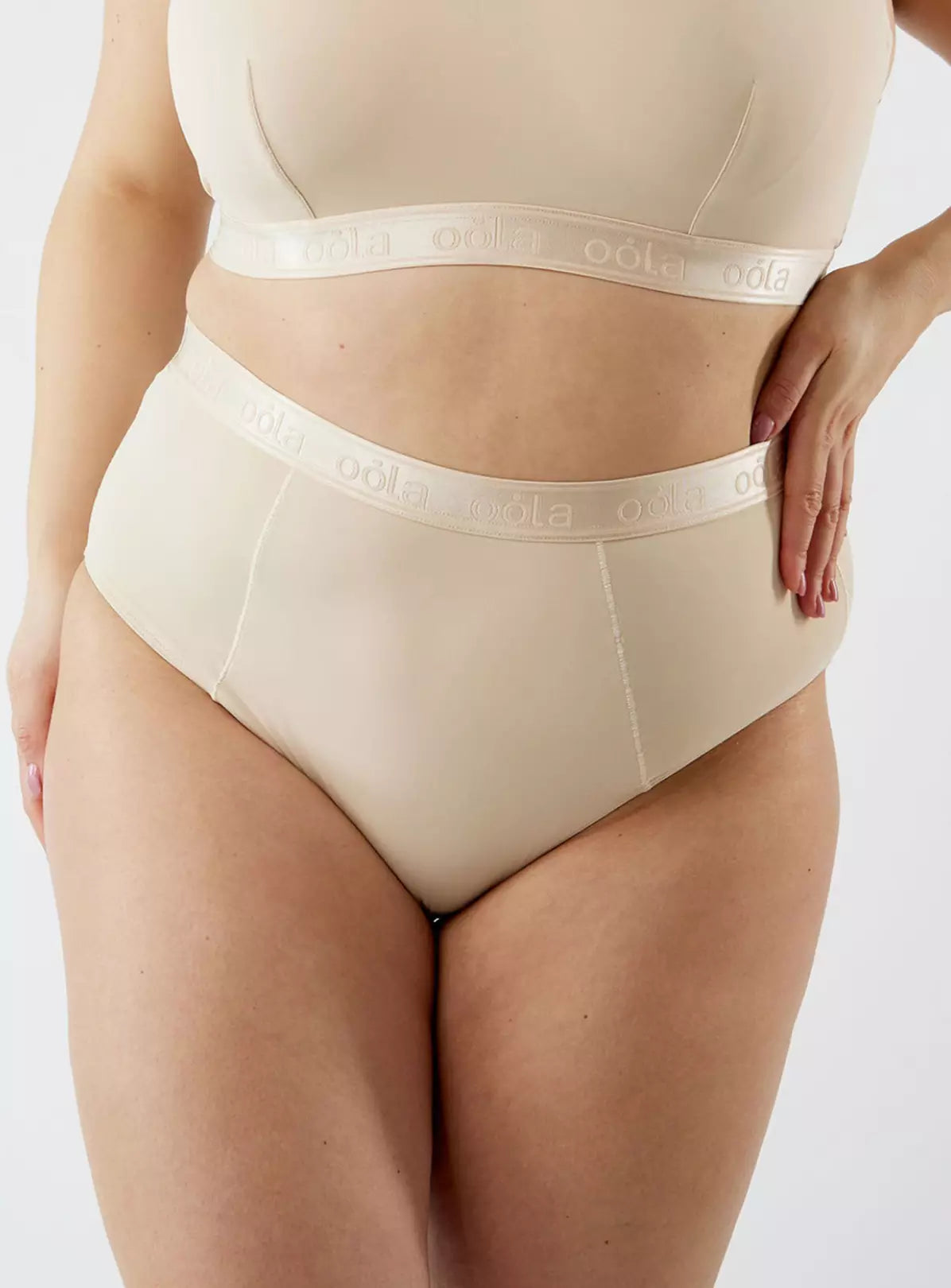  OOLA LINGERIE Control High Waist Brief 22-24